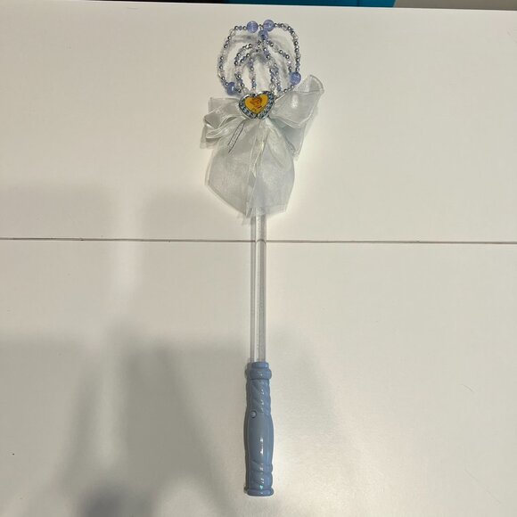 DISNEY Authentic Cinderella Deluxe Costume Dress, Crown & Scepter (Girls Med) - Picture 8 of 16